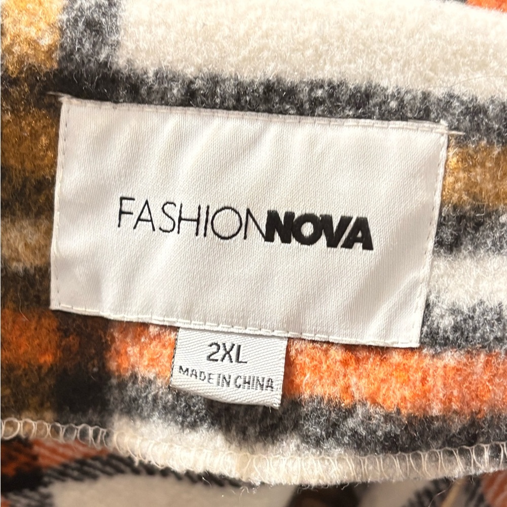 Fashion Nova Plaid Trench Coat - Cream, Black, Brown, Tan - Picture 3 of 4